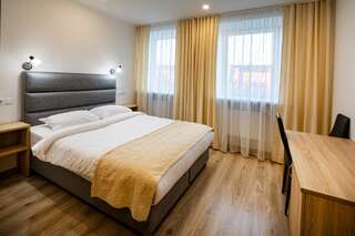 Отель Biplan Hotel Даугавпилс Улучшенный двухместный номер с 1 кроватью-7