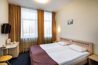 Отель Biplan Hotel Даугавпилс Стандартный двухместный номер с 1 кроватью или 2 отдельными кроватями-4